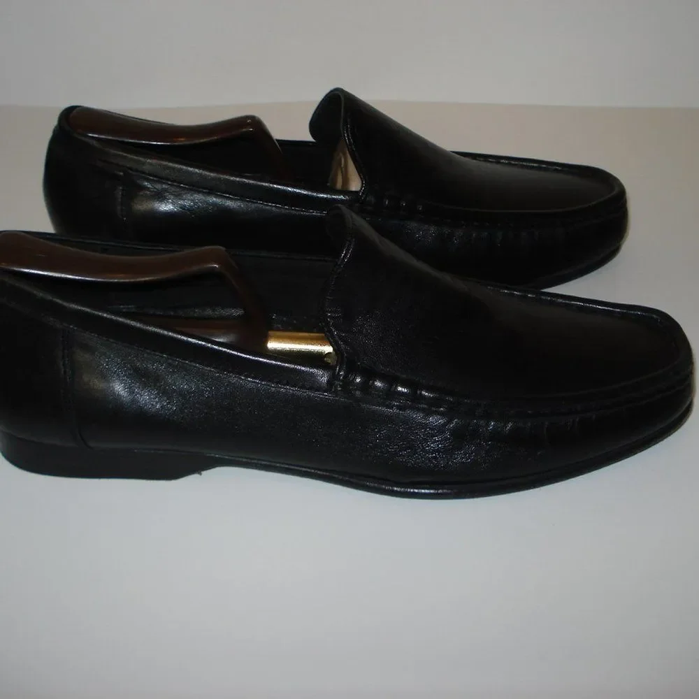 Men's Cole Haan 9 M Loafers Used Shoes